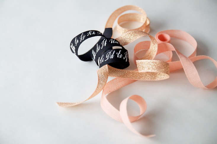 Our ribbon palette, featuring warm peachy pinks, jet black, and glittering gold, is perfect for all seasons. We also think that the black provides a striking and unexpected accent to a wedding bouquet. At the same time, Maybelle